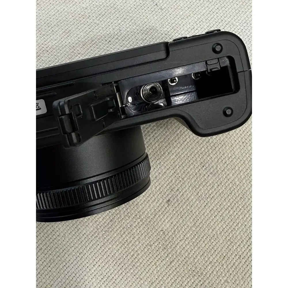 4K Ultra HD Digital Camera (Model DC101)